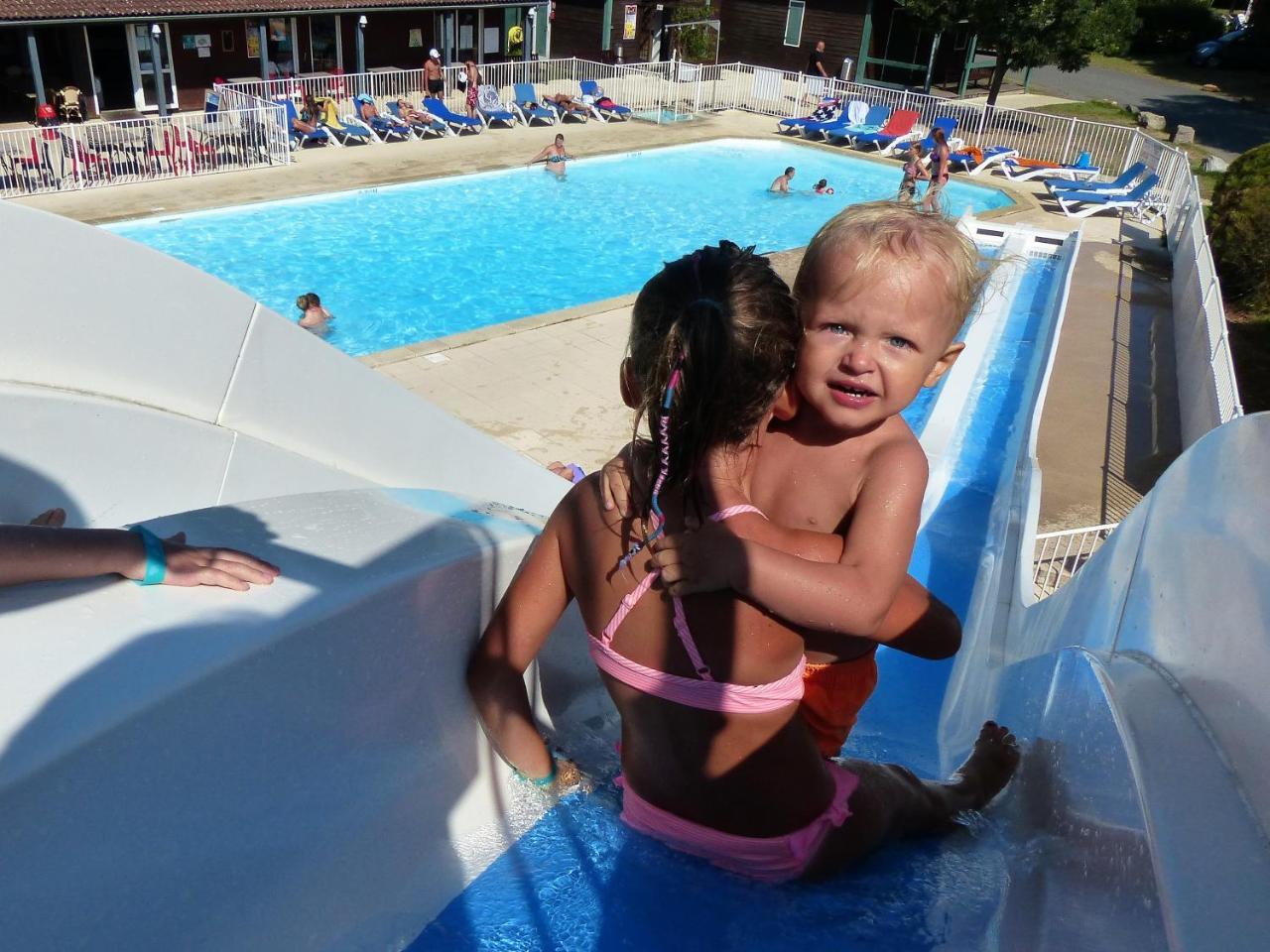 Camping Les Portes Du Beaujolais Anse Exterior foto