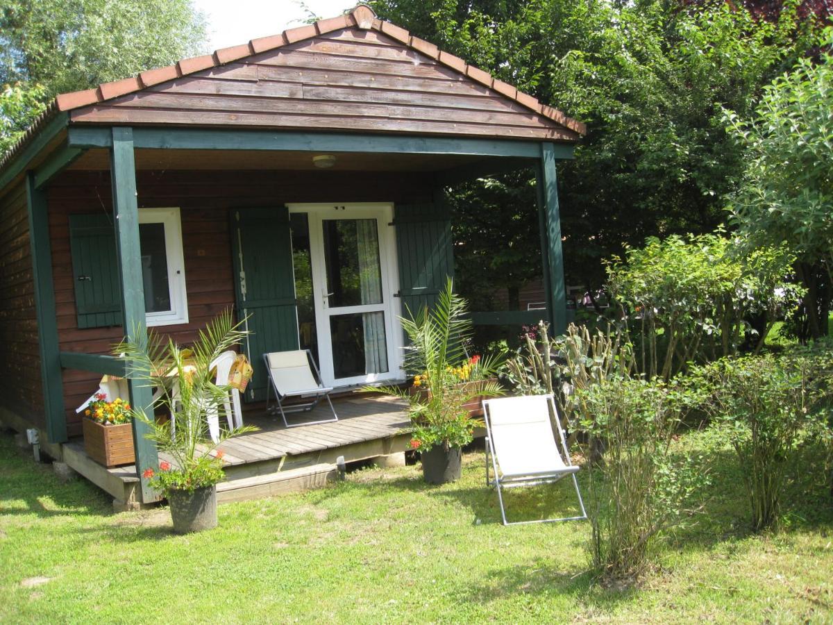 Camping Les Portes Du Beaujolais Anse Habitación foto
